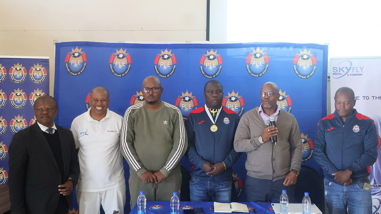 PLE Chairman Polycarp Dlamini (2nd R) alongside CEO Pat Vilakati, Skyfly MD Musa Dlamini and PLE Executive members Sandile Zwane, Sithembiso Mamba and Sibusiso Nxumalo. (File pic)